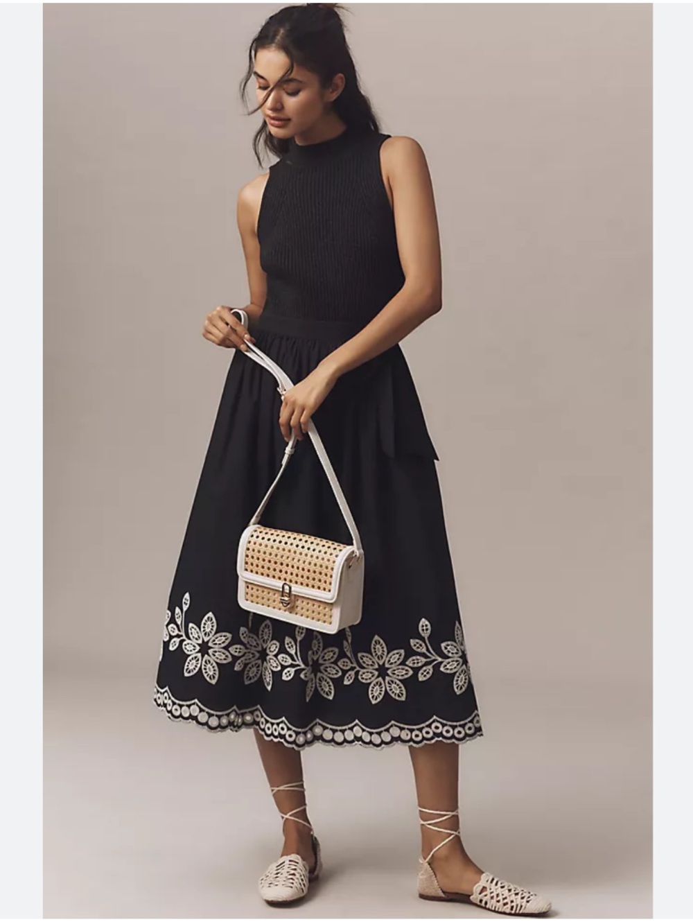 En Saison Isidora Sleeveless Embroidered Midi Dress New!